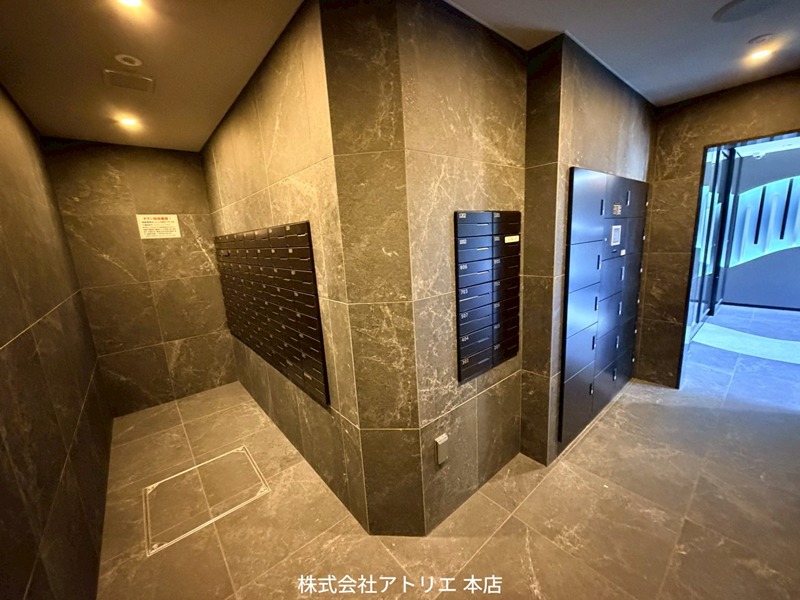 プレサンス長田レジェール ロビー