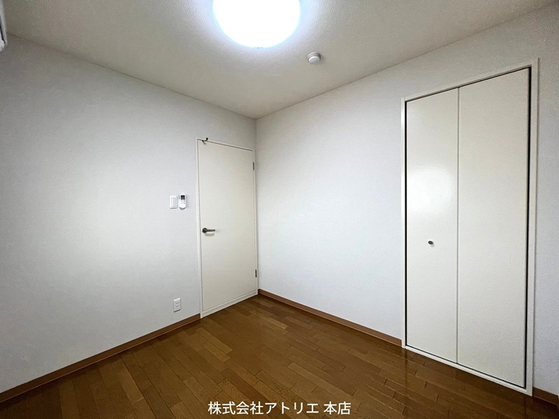第5大原マンション ベッドルーム