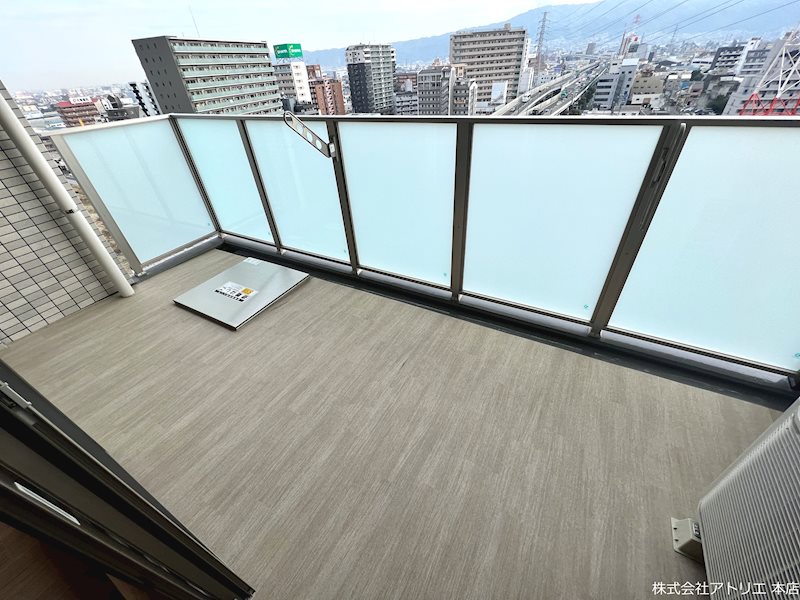 プレジオ荒本新町 ベランダ