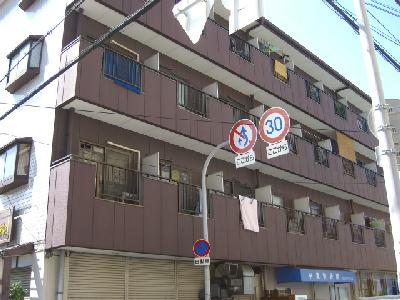 シャトーエソール エントランス