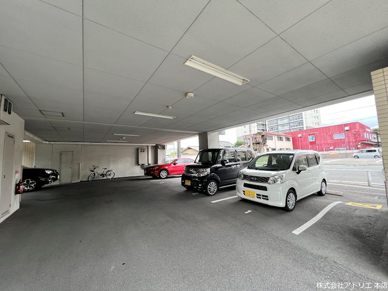 コージーコート 駐車場