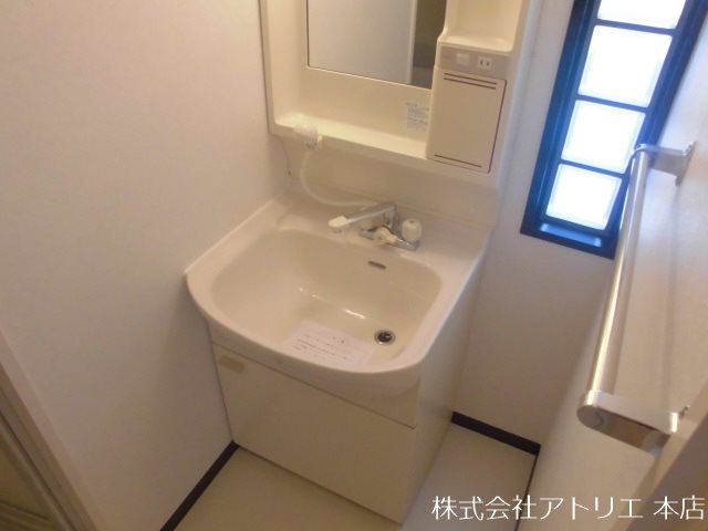 パークロイヤル 洗面所