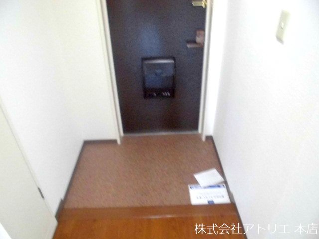 パークロイヤル 玄関