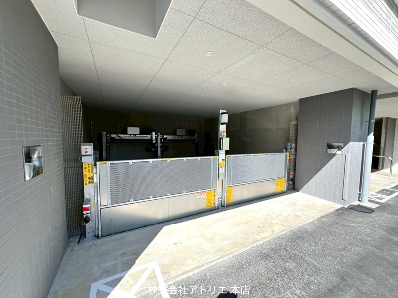 MAXIV大阪長田 駐車場