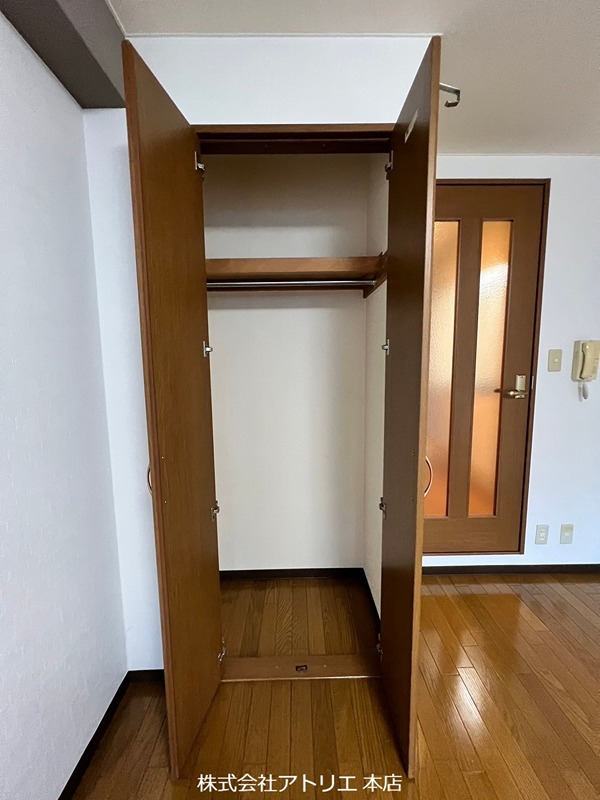 クリスタルハイツ 収納