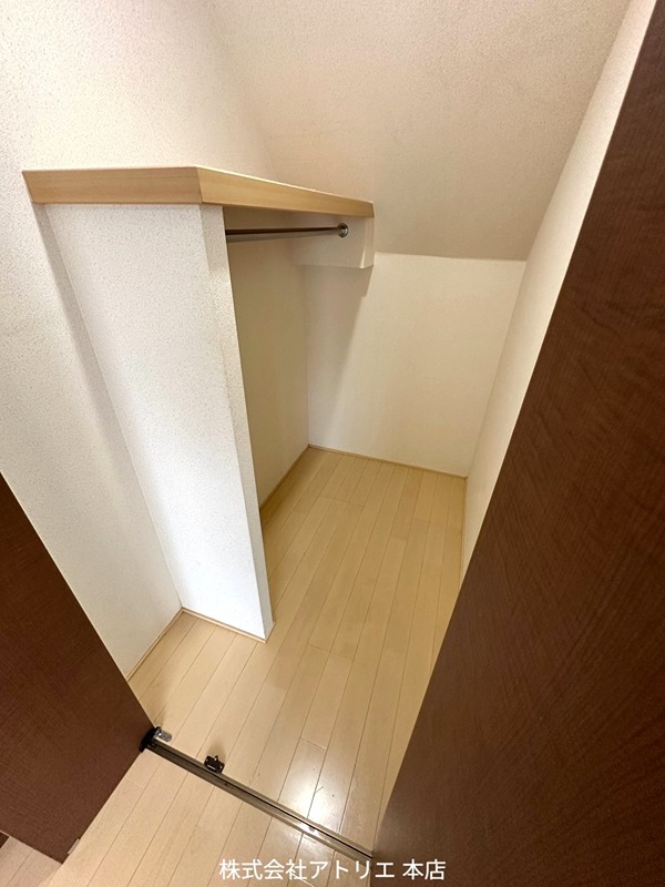 フジパレスフォンターナ1番館 収納