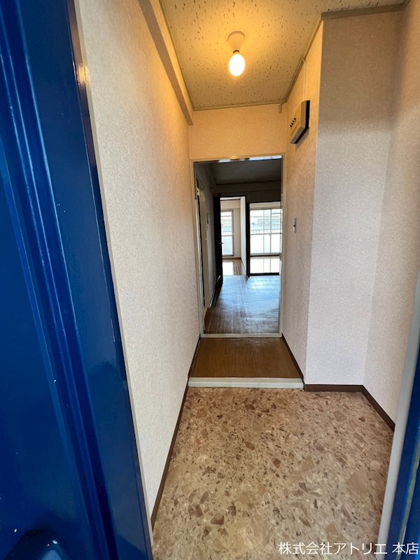 サンライズ長田 玄関
