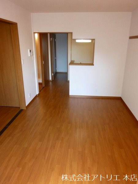 アルカディア楠根 リビング