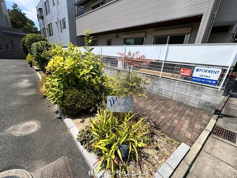 ヴァンベール 駐車場