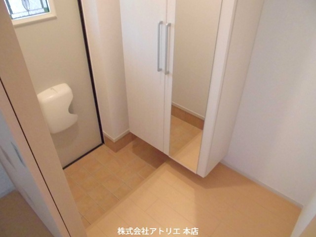 カイザーヴィラ 玄関