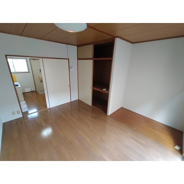 横田寿コーポ ベッドルーム