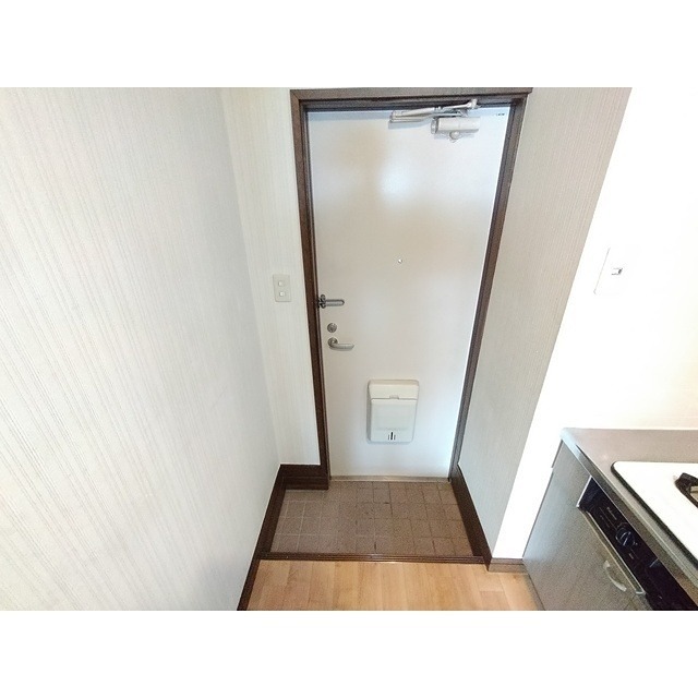 シャロム水汲 玄関