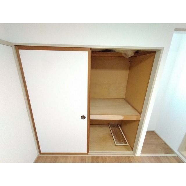 サンハイツ南山 収納
