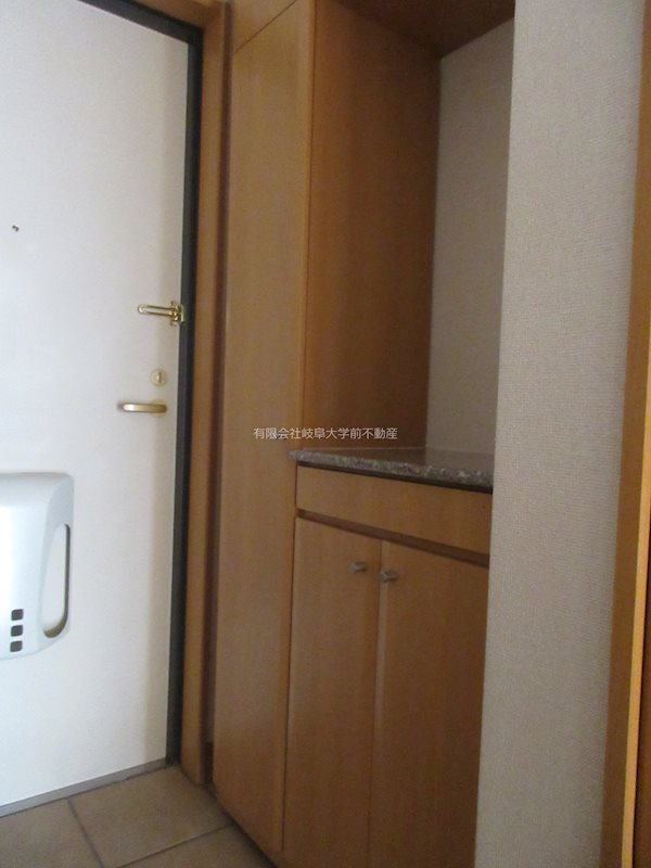 プラウ正木 収納