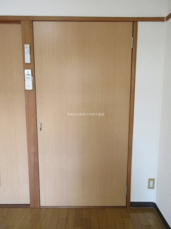 ページⅠ 収納