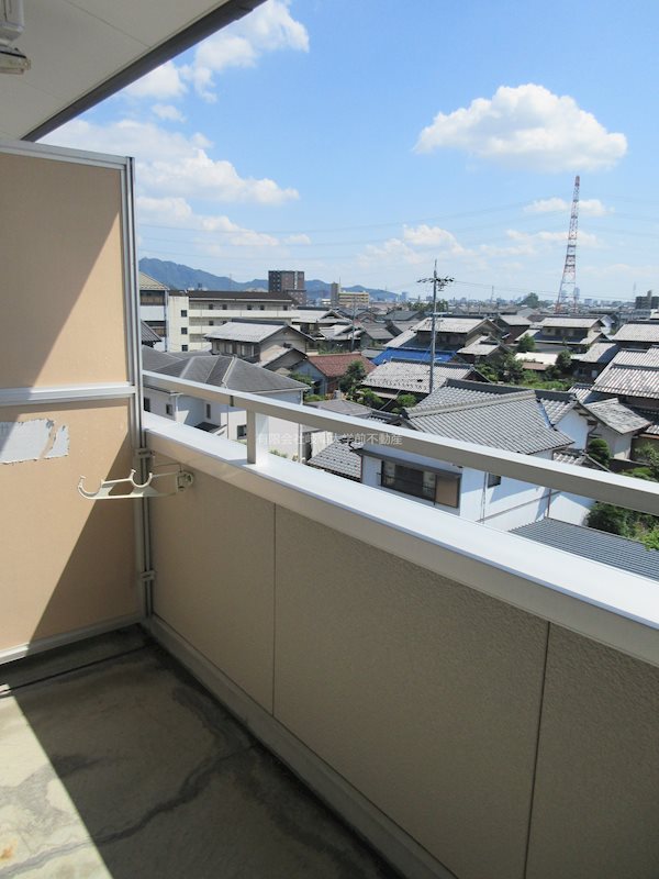 YKカレッジマンション ベランダ