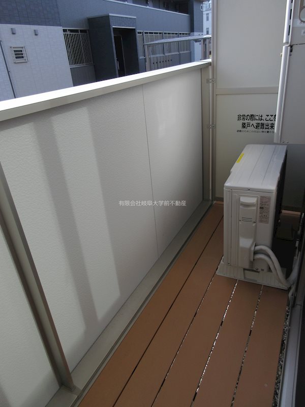 D-room South・North　D-room　North ベランダ