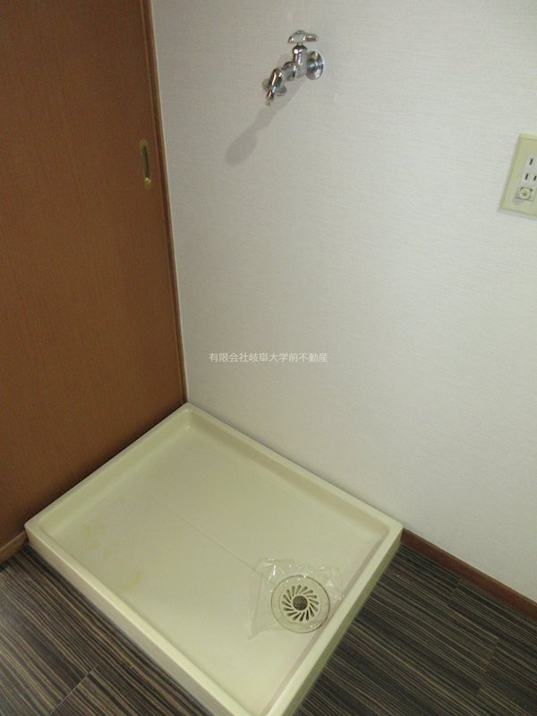 リズ　スクエア　南北棟 その他