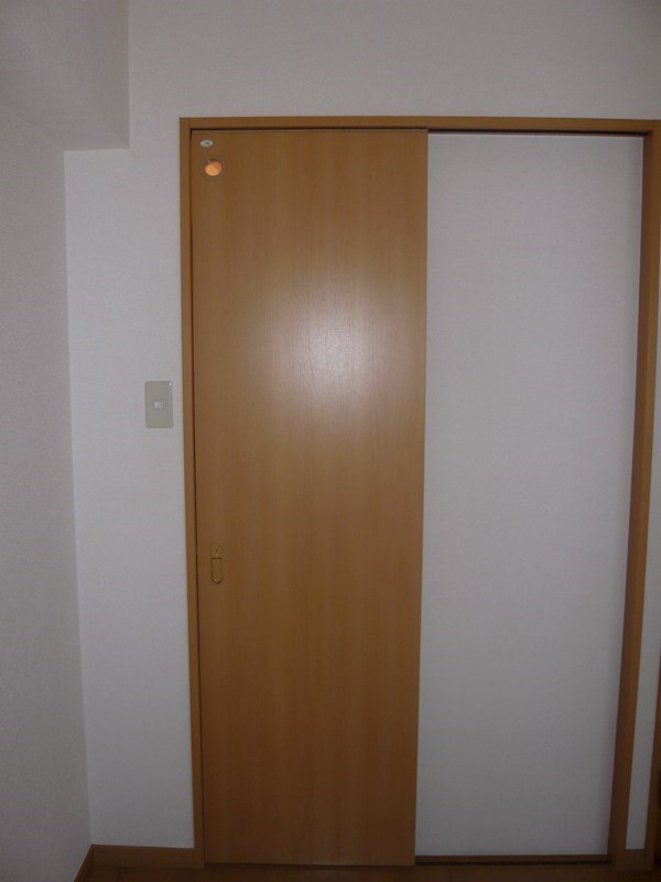 エスタシオン 収納