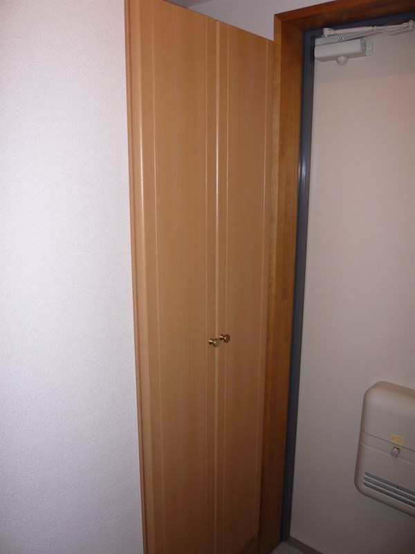 エスタシオン 収納