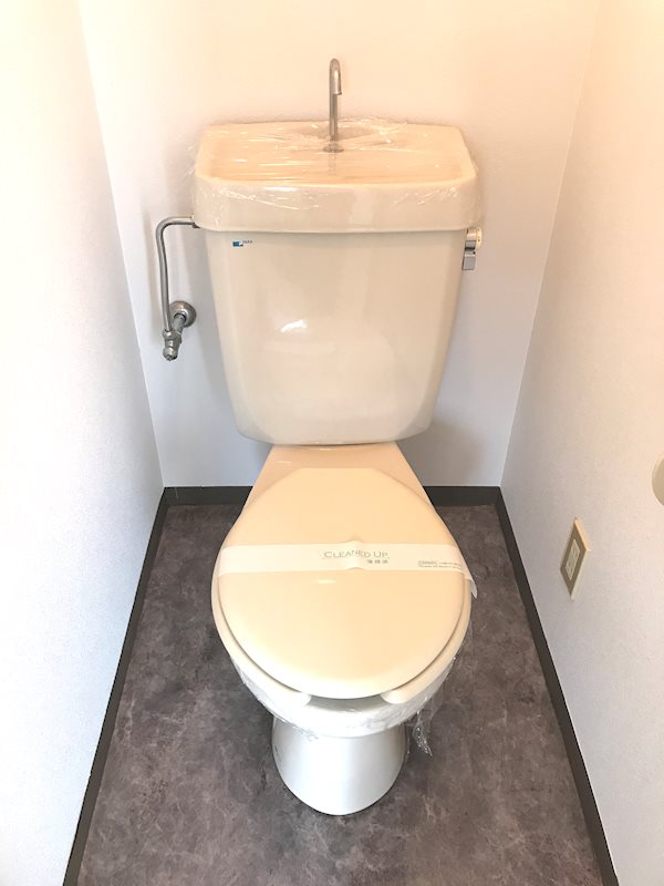 アワーハウス磯路弐番館　 トイレ