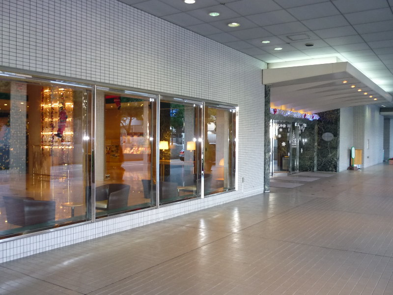 マリンズ弁天町　 ショッピング施設