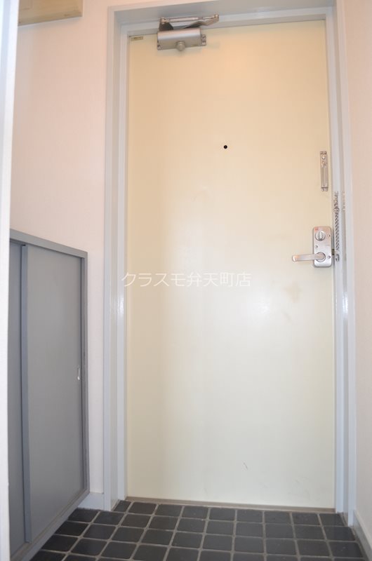 ドウェル倉本　 玄関