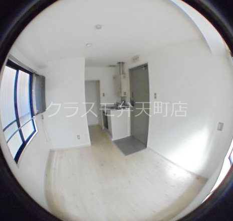 グリシーヌ弁天町　 リビング