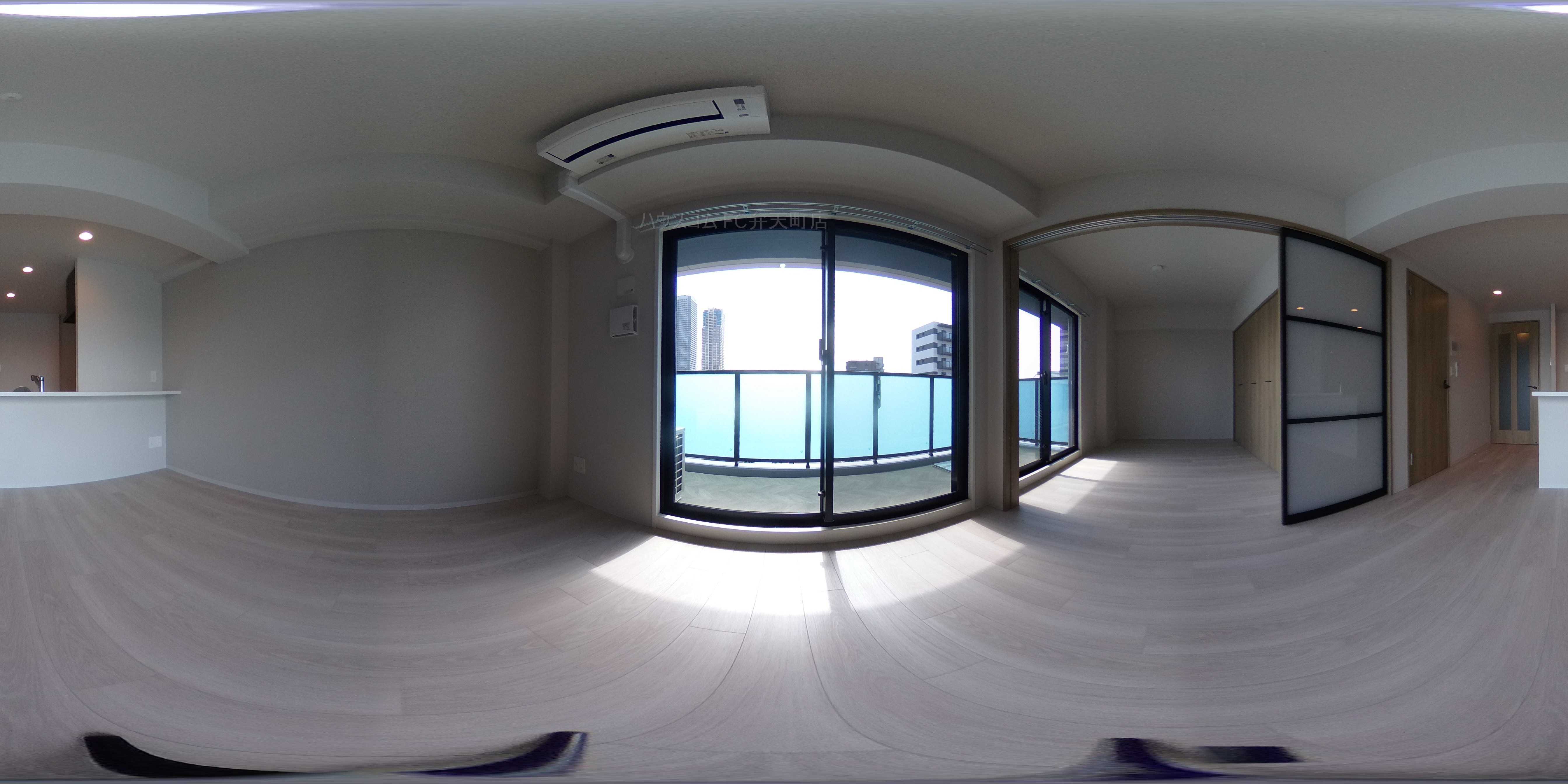Louis Residence 弁天町 リビング
