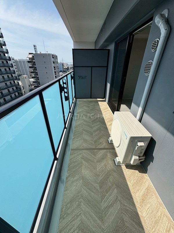 Louis Residence 弁天町 ベランダ