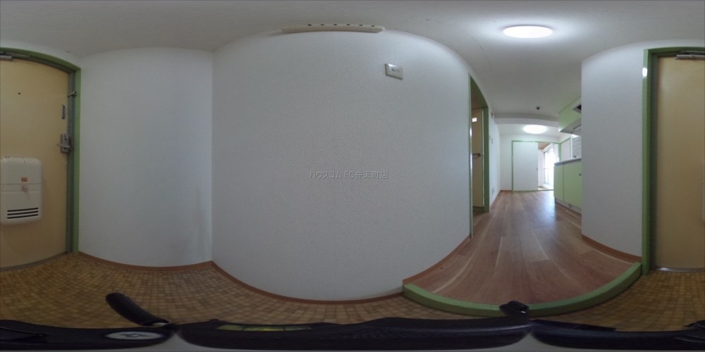 メゾンクレールつかさ　 玄関