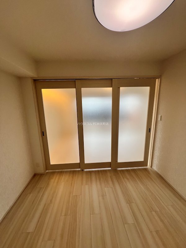 プレジオ弁天町　 ベッドルーム