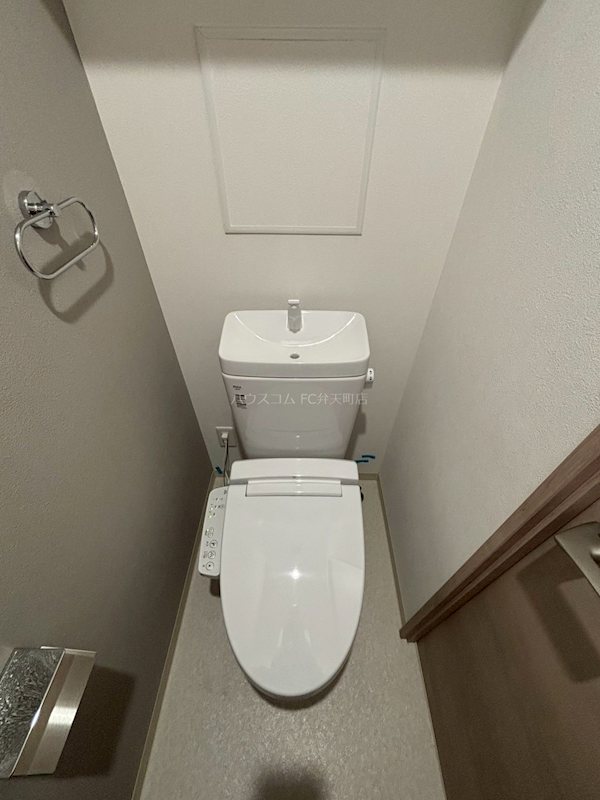 セオリー大阪ハーバーDOOR　 トイレ