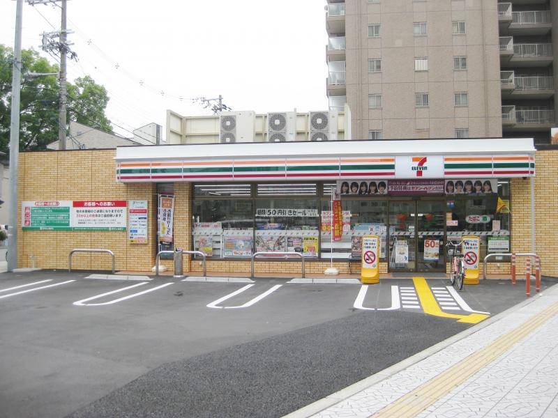 第20柴田マンション　 コンビニ
