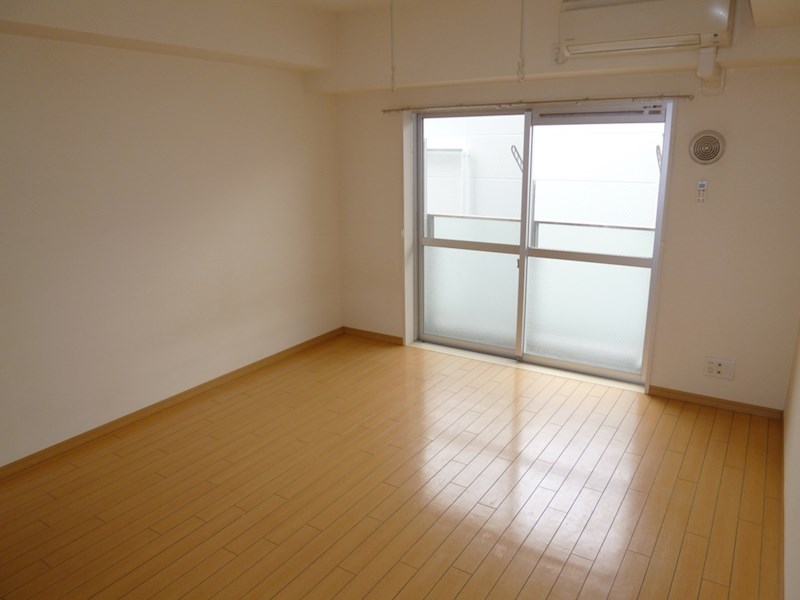 パルティール氷川台 リビング