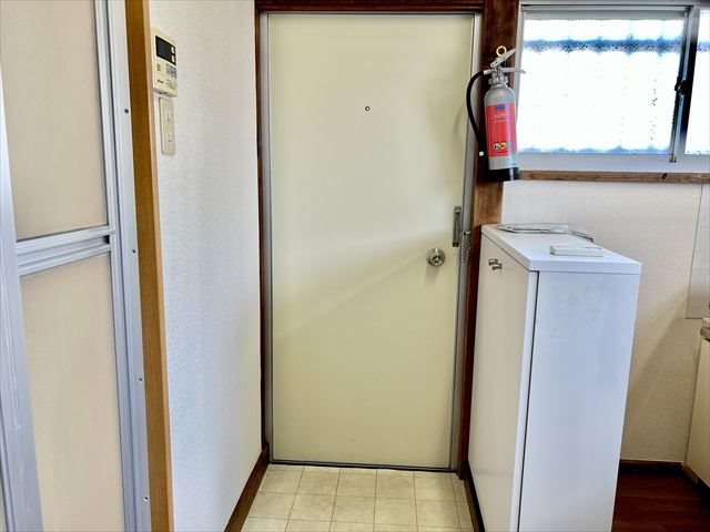 第３さつき荘 玄関