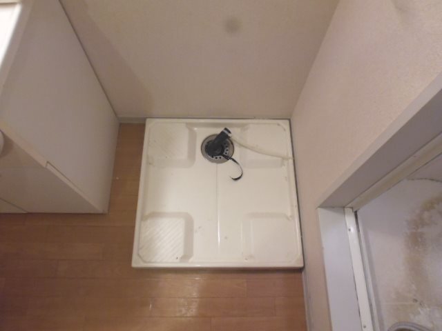 カマル・バスネ その他4