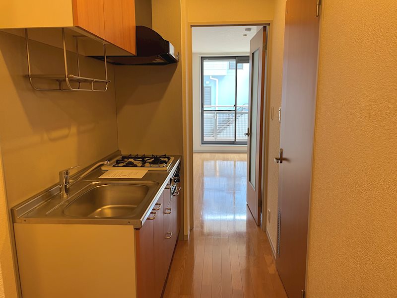 カマル・バスネ その他5