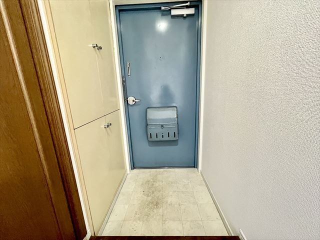 センチュリー末広 玄関