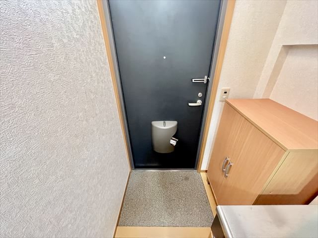 アスカガーデン 玄関