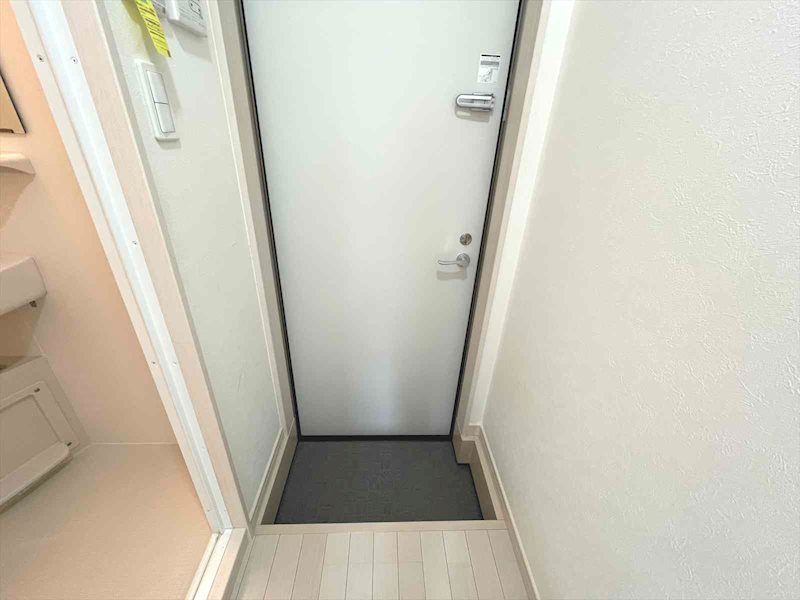 イルビラージュ平和台 玄関