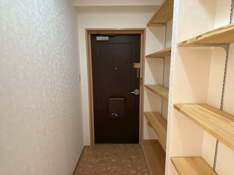 フラワーハイツ 玄関