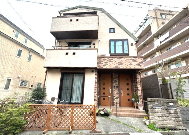 氷川台3-11戸建　1F 外観