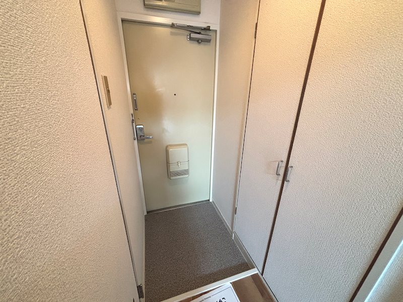 T&amp;#39;s garden小竹向原 玄関