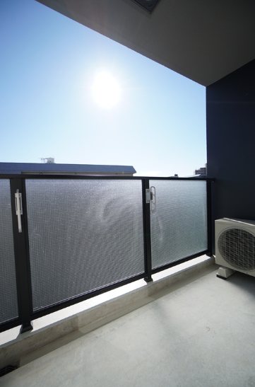 Ａｒｃｈｅ&amp;acute;Ｄｅｓｉｇｎ氷川台 ベランダ