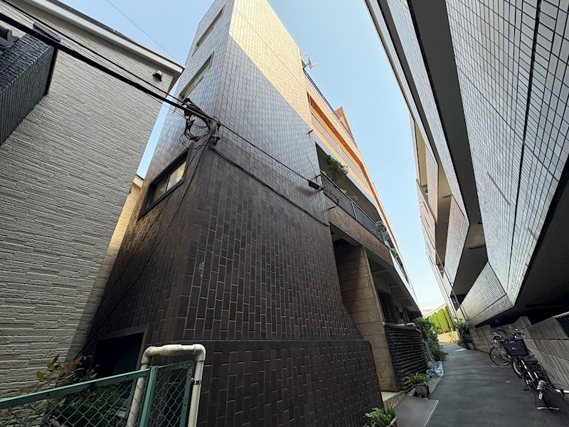 中嶋ビル 402号室 外観
