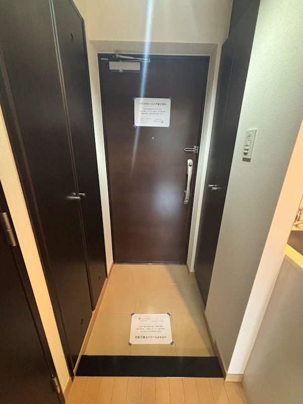 グラントゥルース氷川台 玄関