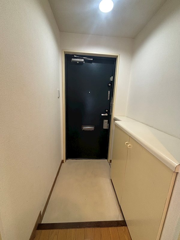 メイゾン小竹向原 玄関