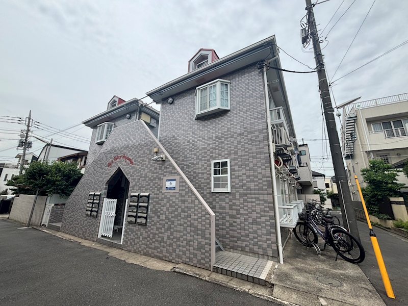 ペア・パレス早宮 101号室 外観