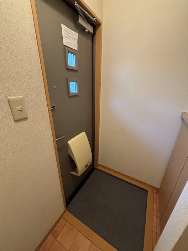 グランレーヴ 玄関